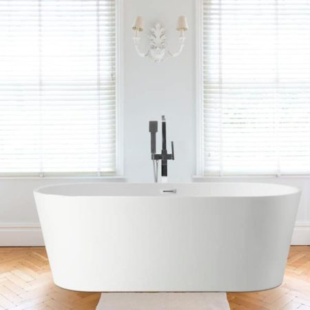 Vanity Art Bordeaux Acrylic Flatbottom Freestanding Bathtub in White